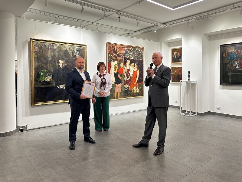 После ремонта открыли тольяттинский художественный музей