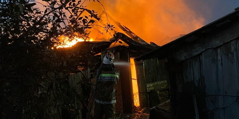 При пожаре в жилом доме в Самарской области погиб мужчина