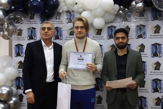 Турнир в Ереване выиграл шахматист из Тольятти