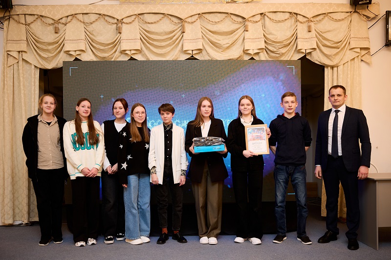 «Тольяттиазот» организовал интеллектуальные соревнования для школьников Тольятти