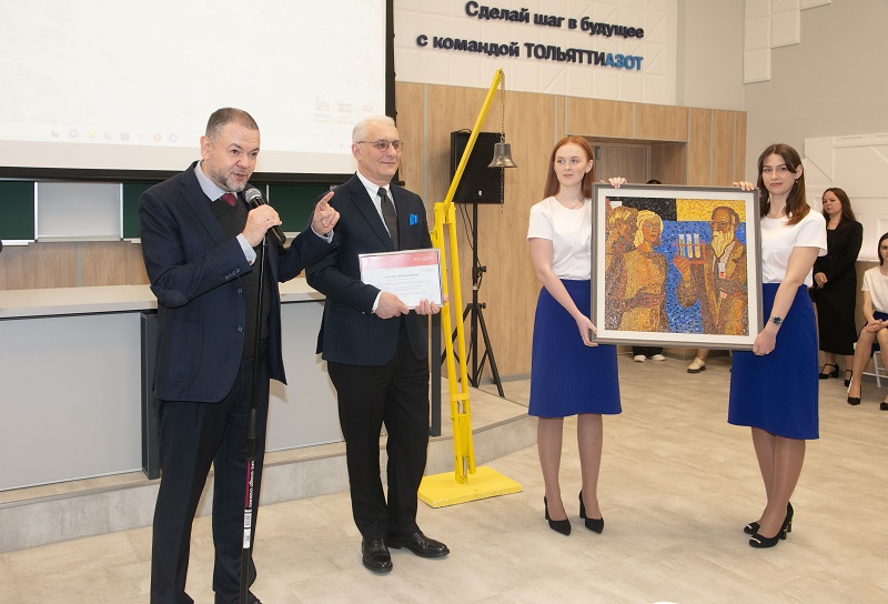 ТОАЗ открыл современную лекционную аудиторию в Тольяттинском госуниверситете