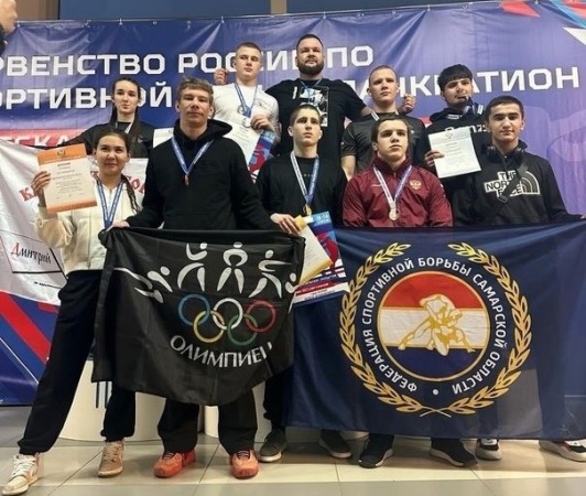 На соревнованиях по панкратиону спортсмены из Тольятти выиграли бронзу